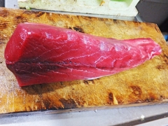 蓄養クロマグロの海鮮丼 (2).jpg